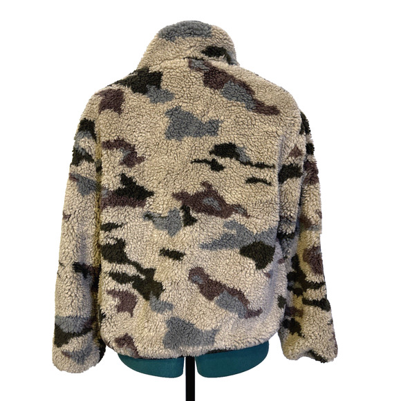 NWT Dylan Los Angeles Sherpa Fleece Jacket Tan Green Camo Women's Size XS - Picture 5 of 10